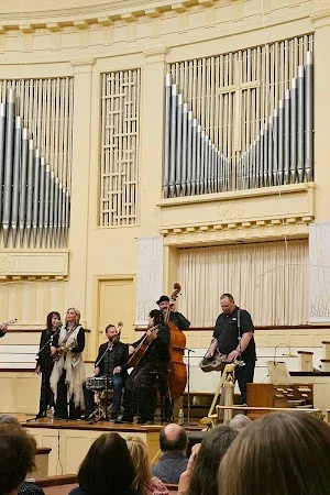 Baptist Temple