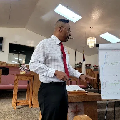 New Paradise Baptist Church
